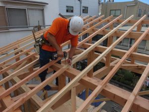 ２階建ての住宅兼アトリエの新築工事