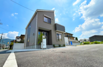 グレーの外壁がかわいい新築戸建て！